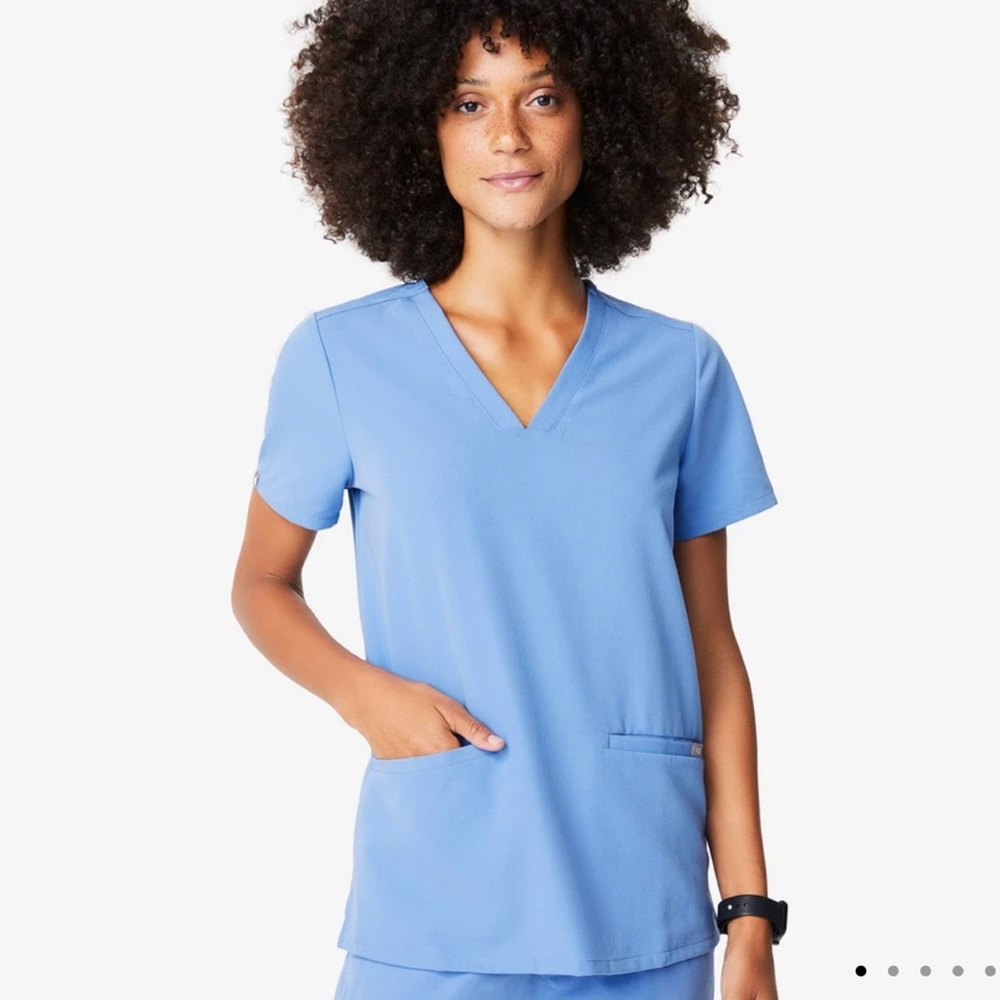 Figs Ciel Blue Casma XXS Top